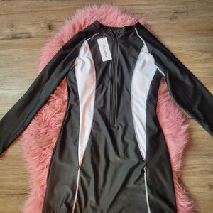 Long Sleeve Women's Surf Suit